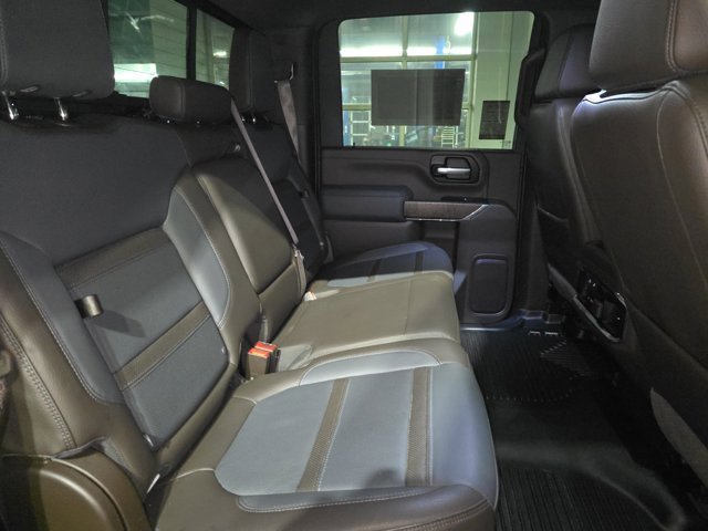 Used 2023 GMC Sierra 2500 Denali image 11