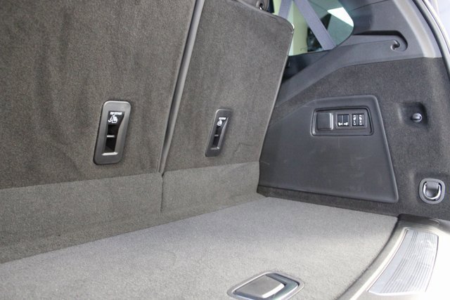 Used 2024 Cadillac Escalade Sport w/ LPO, ONYX Package image 19