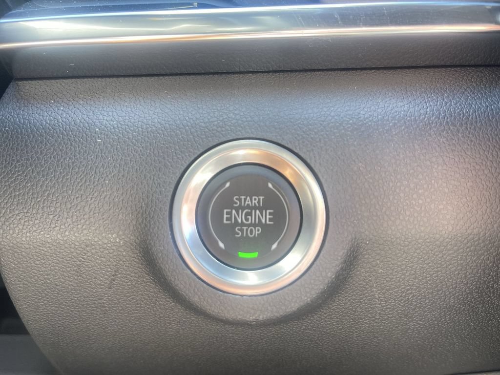 Used 2025 GMC Terrain Elevation AWD/4WD image 23