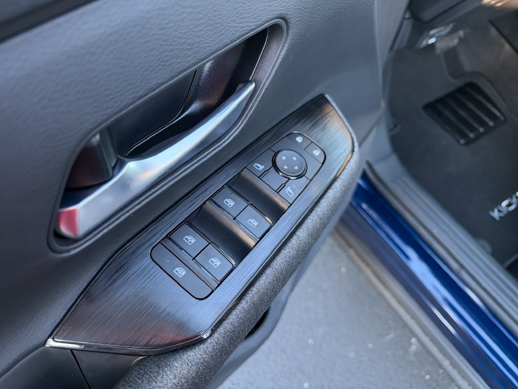 New 2027 Nissan Kicks SV AWD/4WD image 11
