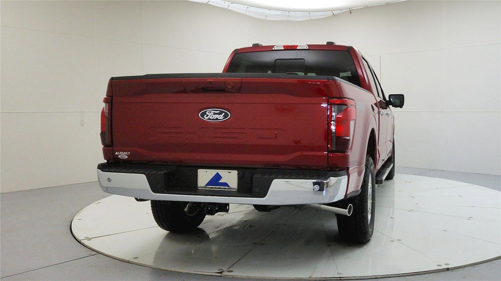 New 2025 Ford F150 XLT w/ Equipment Group 302A MID image 7