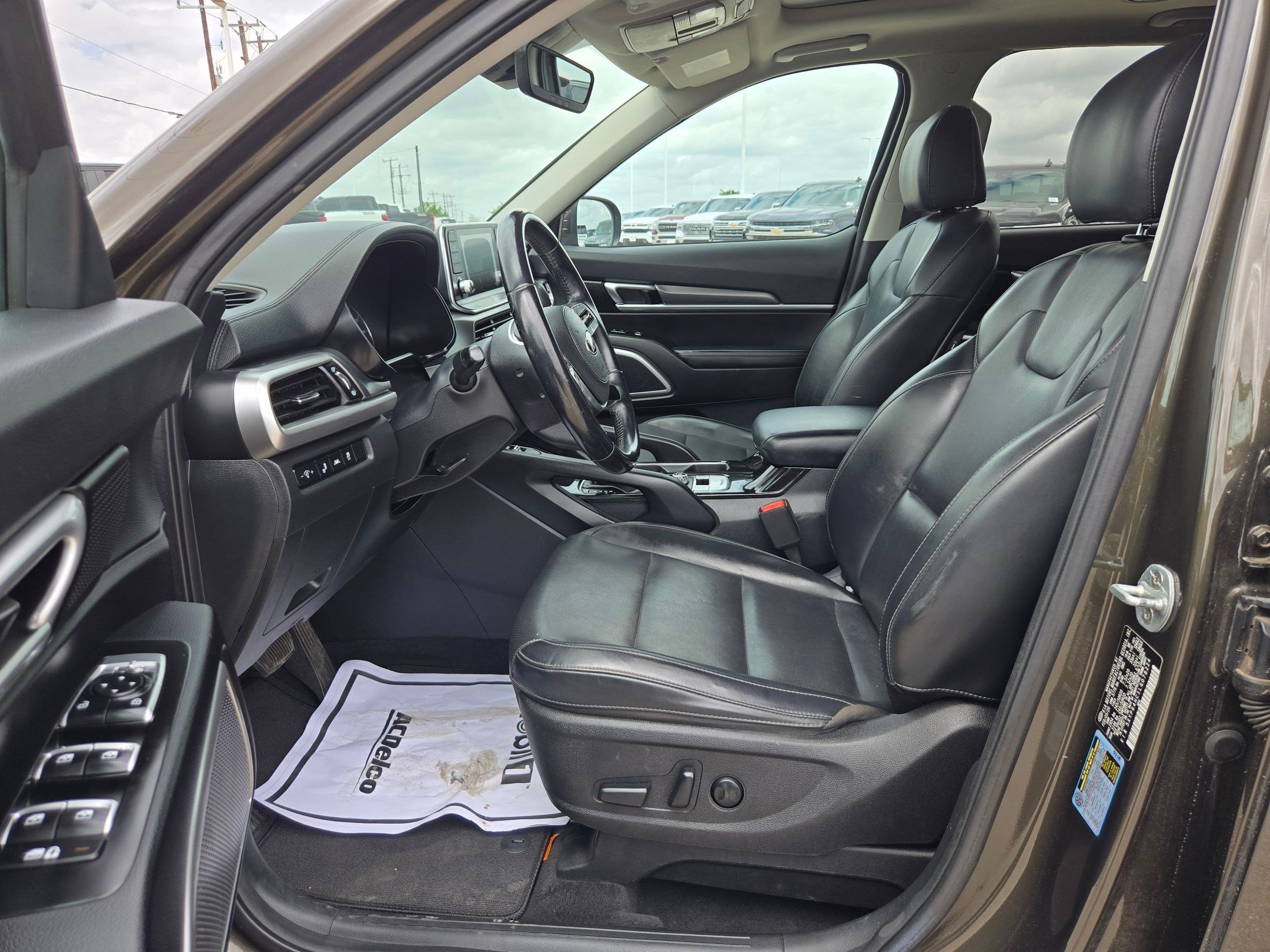 Used 2020 Kia Telluride S image 9