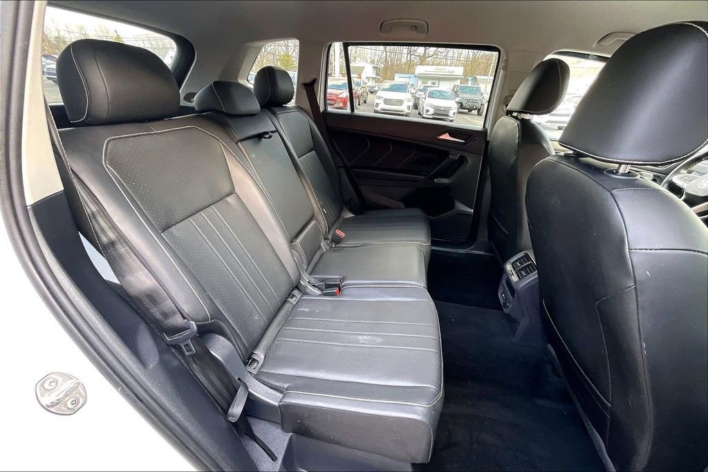 Used 2022 Volkswagen Tiguan SE image 26