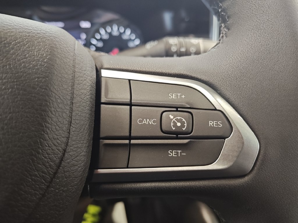 New 2026 Jeep Compass Latitude AWD/4WD image 23