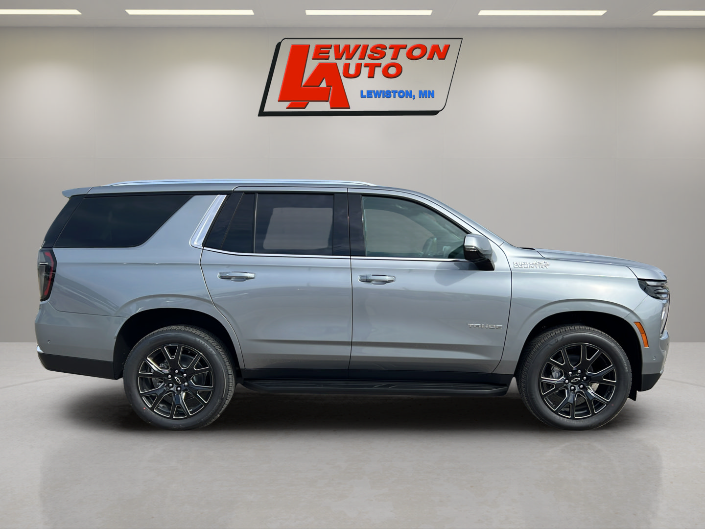 New 2027 Chevrolet Tahoe High Country w/ Sun And Tow Package AWD/4WD image 13
