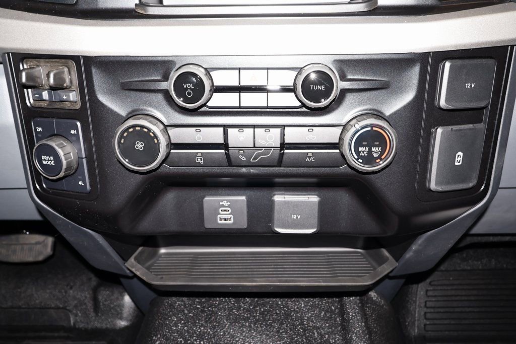 New 2026 Ford F550 4x4 Regular Cab Super Duty image 19