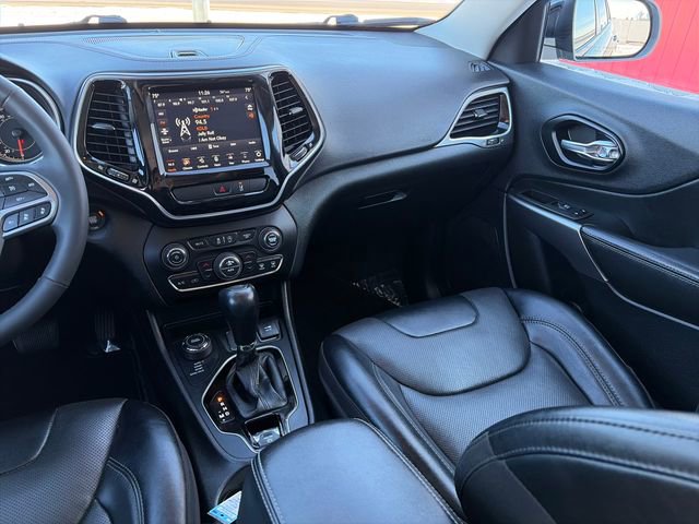 Used 2022 Jeep Cherokee Limited w/ Elite Package image 32