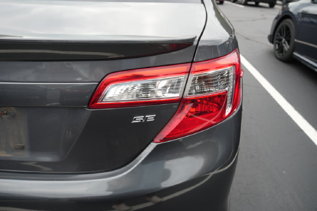 Used 2012 Toyota Camry SE FWD image 20