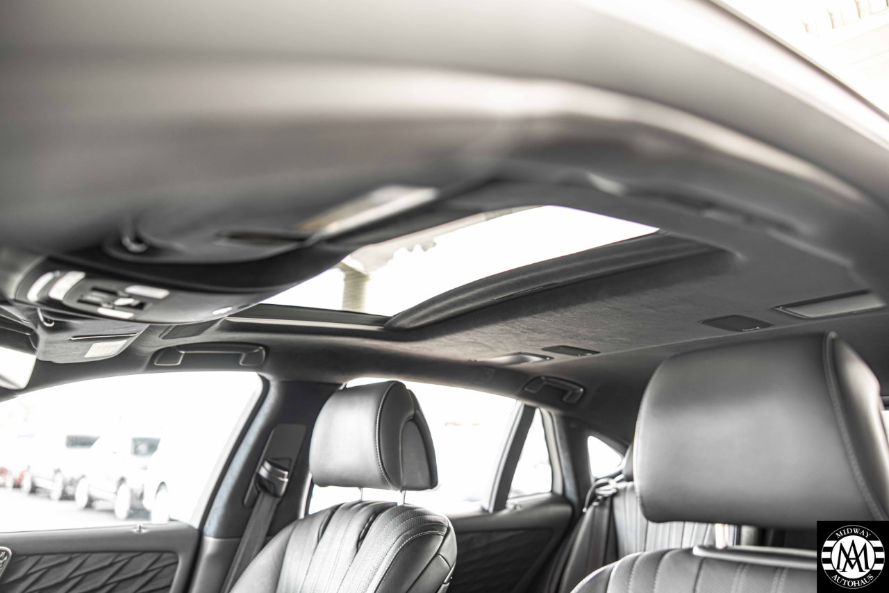 Used 2020 Lexus LS 500h AWD image 19