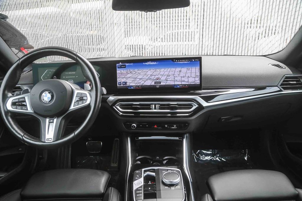Used 2024 BMW 230i Coupe w/ Premium Package RWD image 10