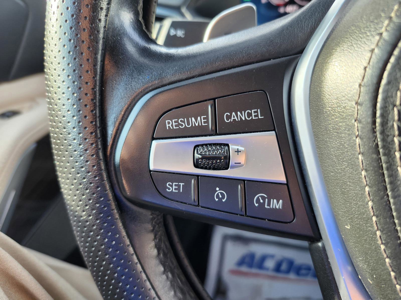 Used 2020 BMW X5 sDrive40i w/ Premium Package RWD image 15