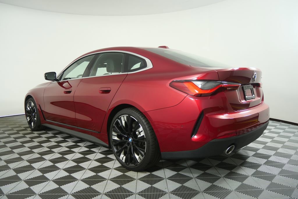 Certified 2025 BMW 430i w/ Premium Package RWD image 5