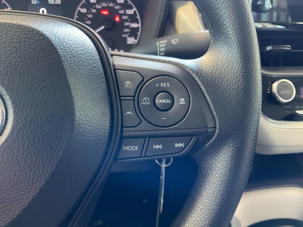 Certified 2025 Toyota Corolla LE image 13