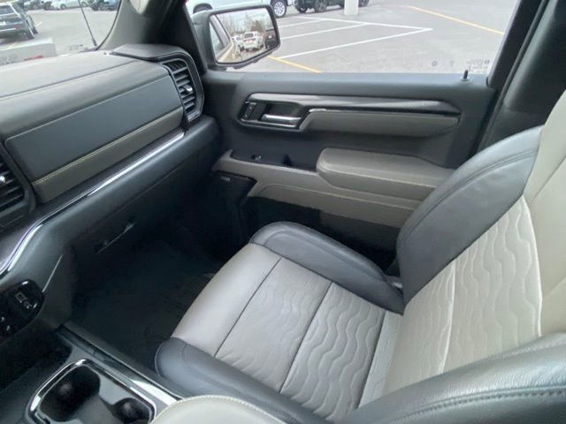 Used 2023 Chevrolet Silverado 1500 ZR2 AWD/4WD image 26