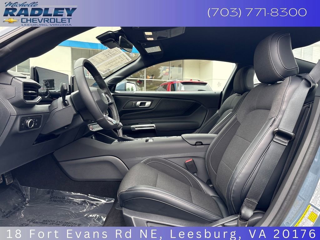 Used 2026 Ford Mustang Coupe RWD image 22