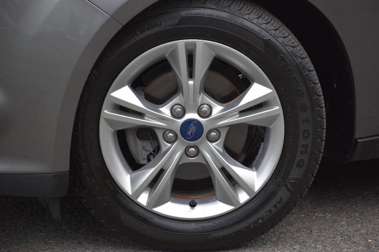 Used 2014 Ford Focus SE image 33