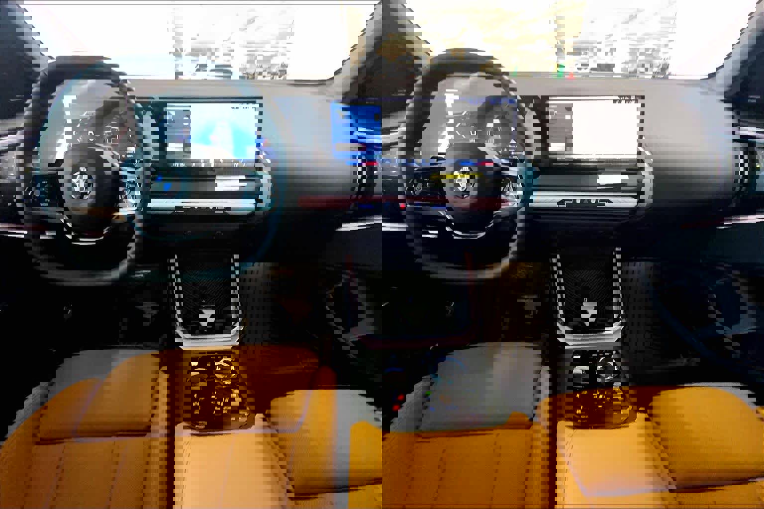 New 2026 BMW X3 xDrive30 w/ Premium Package image 5