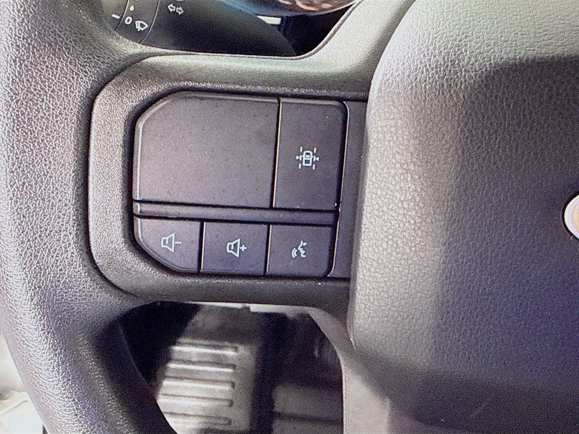 Used 2022 Ford F150 XL RWD image 14