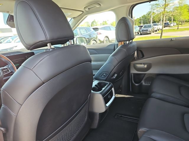 Certified 2025 Kia Carnival EX FWD image 11