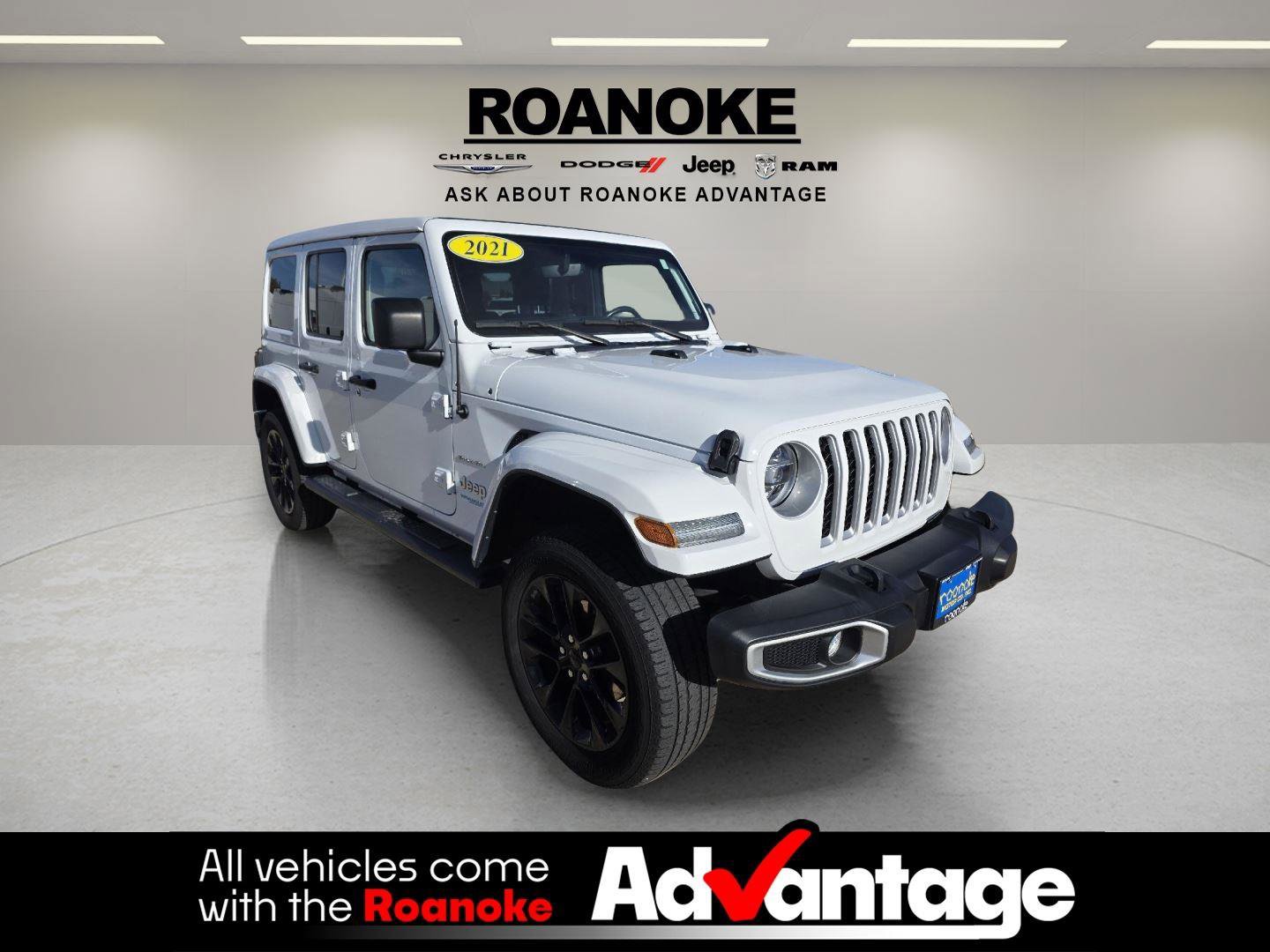 Used 2021 Jeep Wrangler Unlimited Sahara w/ Cold Weather Group image 11