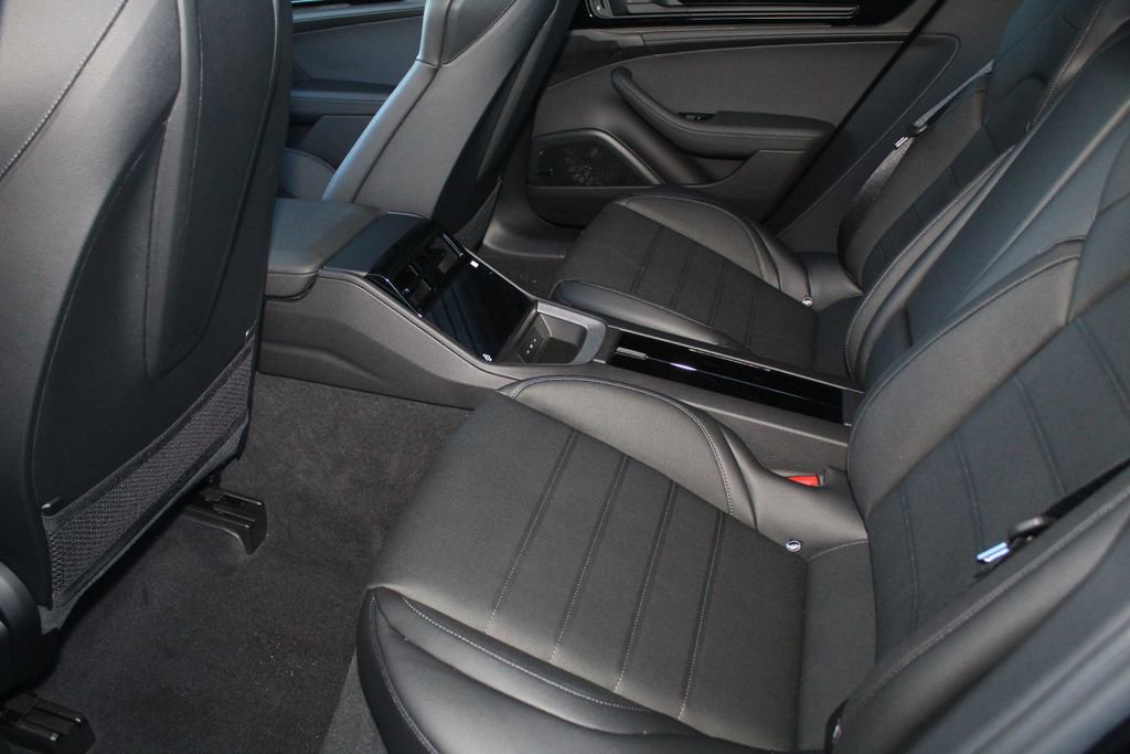 New 2026 Porsche Panamera 4 AWD/4WD image 23
