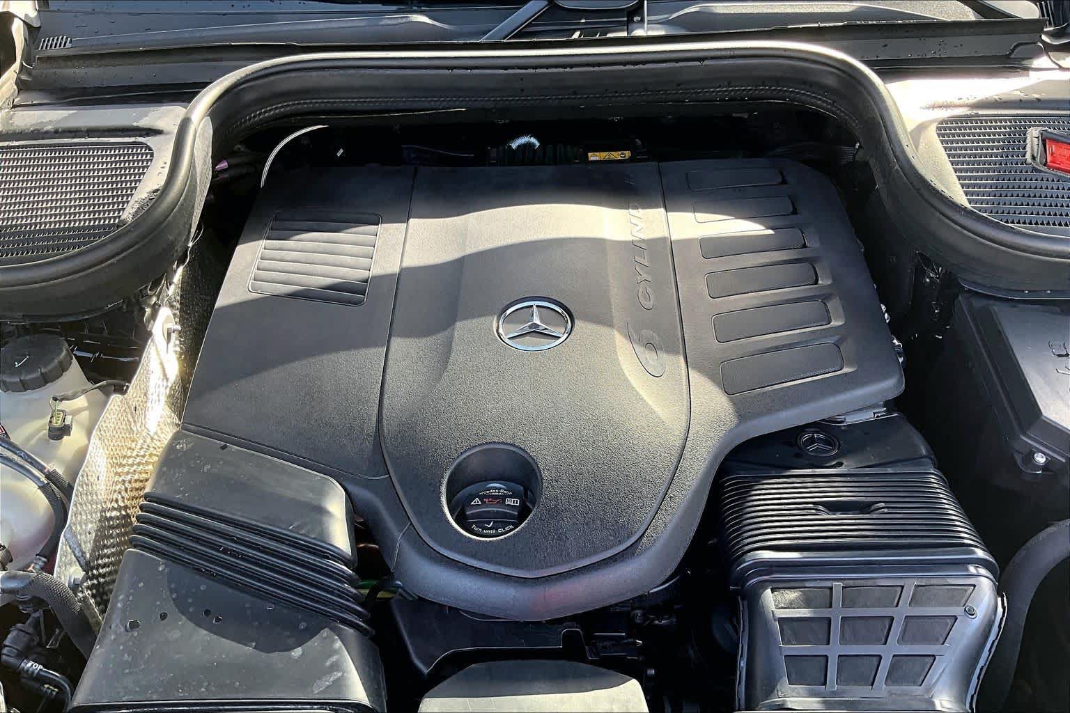 Certified 2024 Mercedes-Benz GLE 450 4MATIC image 32