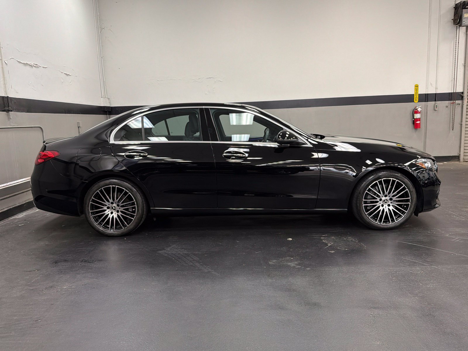 Certified 2025 Mercedes-Benz C 300 Sedan image 3