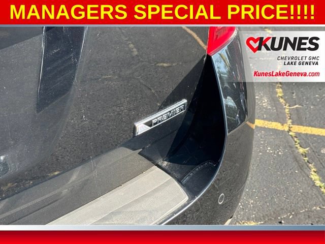 Used 2017 Chevrolet Equinox Premier w/ Enhanced Convenience Package AWD/4WD image 8