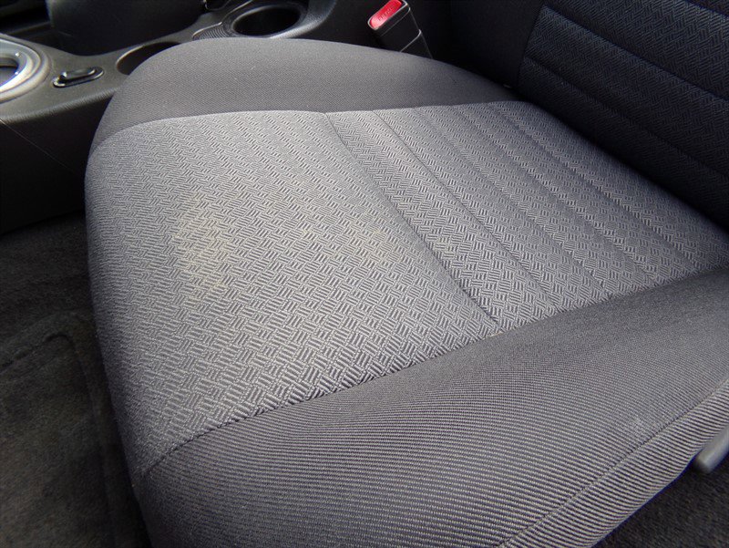 Used 2004 Ford Mustang GT image 27