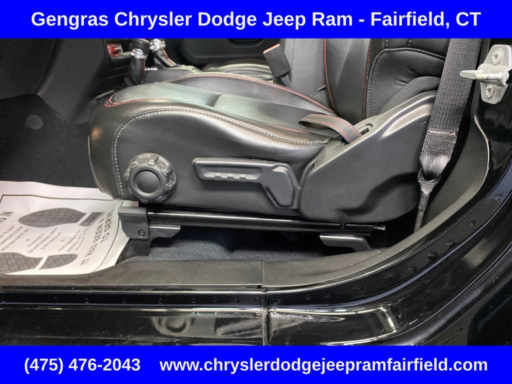 Used 2022 Jeep Wrangler Rubicon w/ LED Lighting Group AWD/4WD image 13