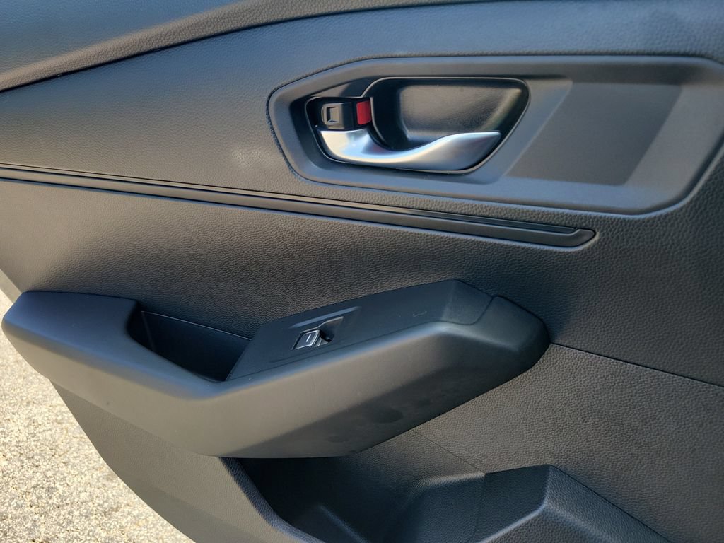 Used 2023 Honda Accord LX image 13