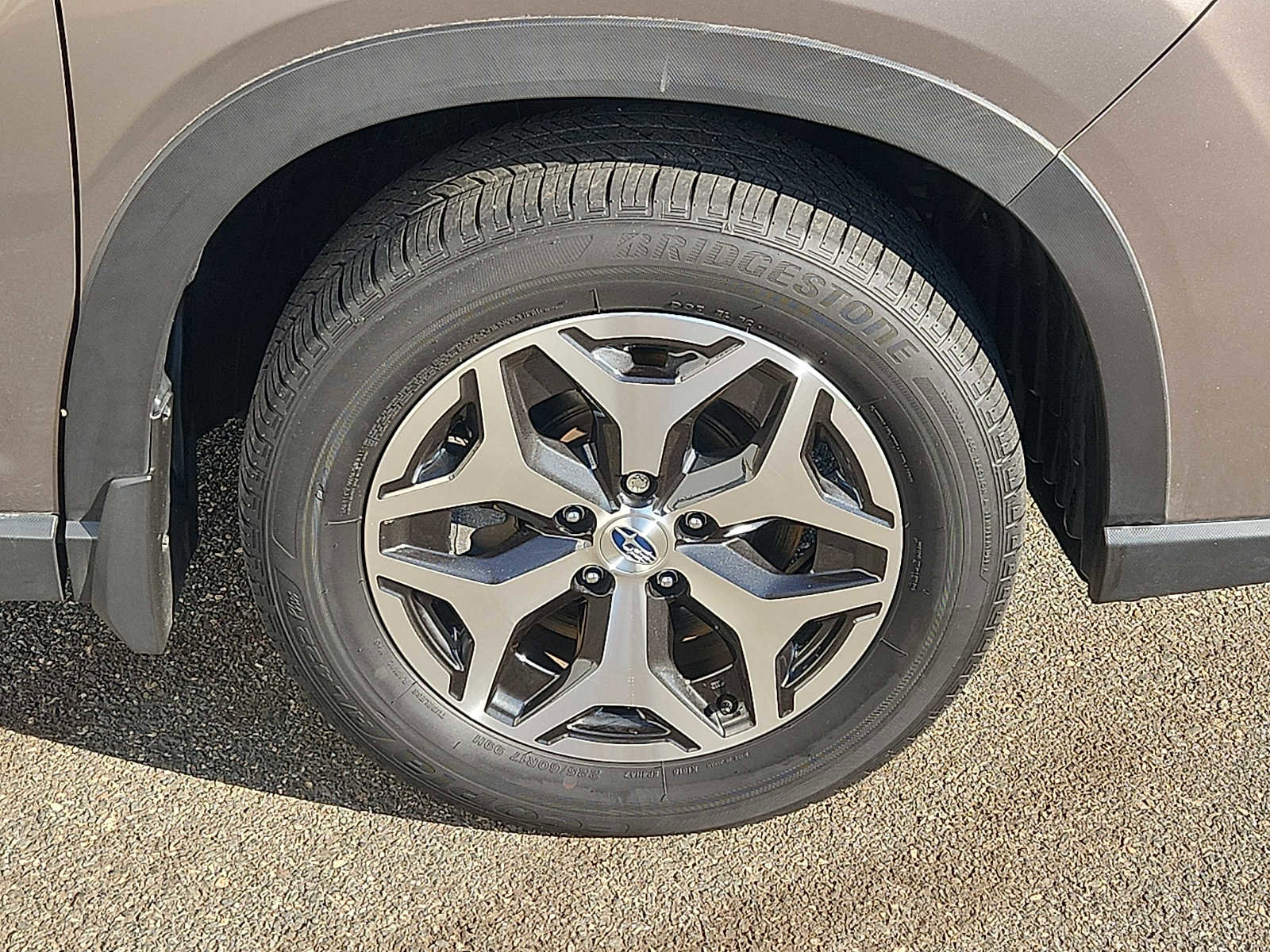 Used 2023 Subaru Forester Premium image 8