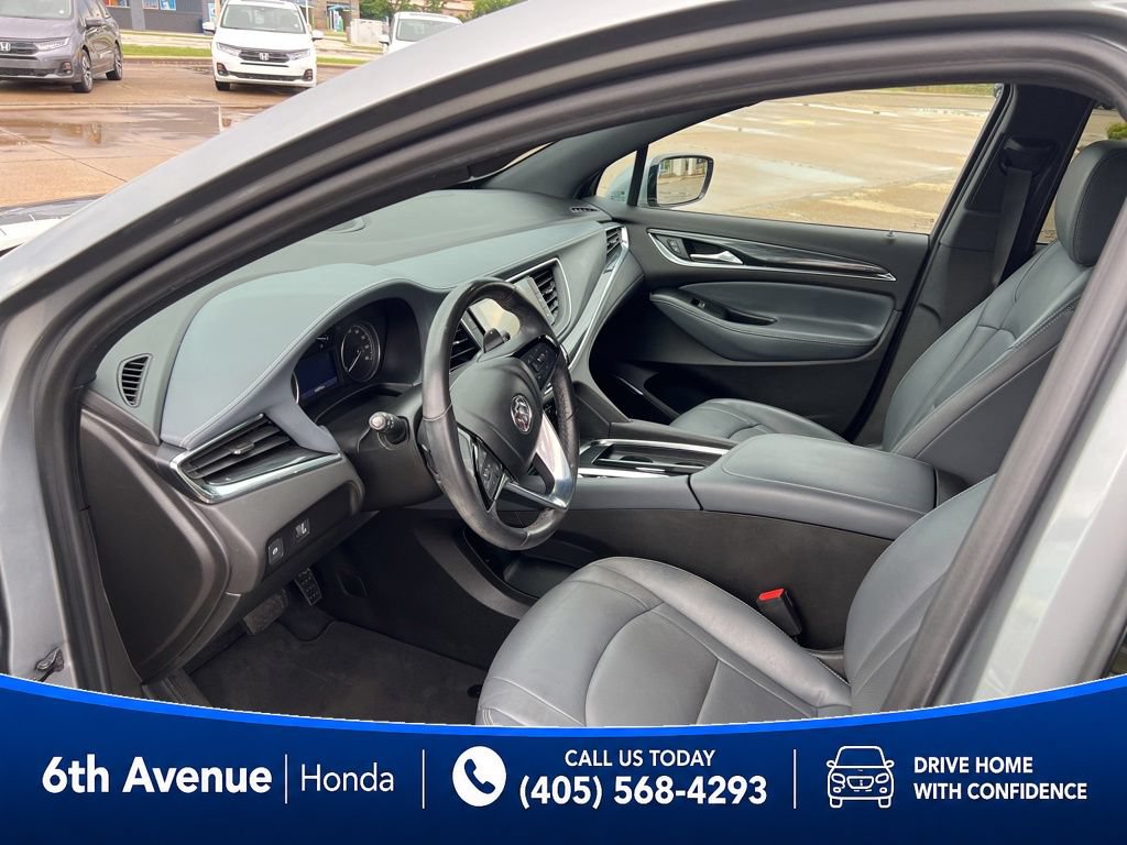 Used 2023 Buick Enclave Essence w/ Sport Touring Edition FWD image 30
