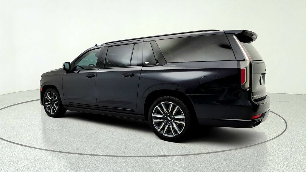 Used 2023 Cadillac Escalade ESV Sport w/ Touring Package AWD/4WD image 7
