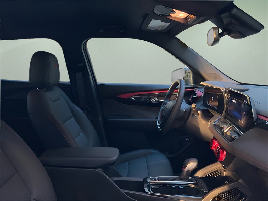 Used 2025 Chevrolet TrailBlazer RS w/ Convenience Package image 15