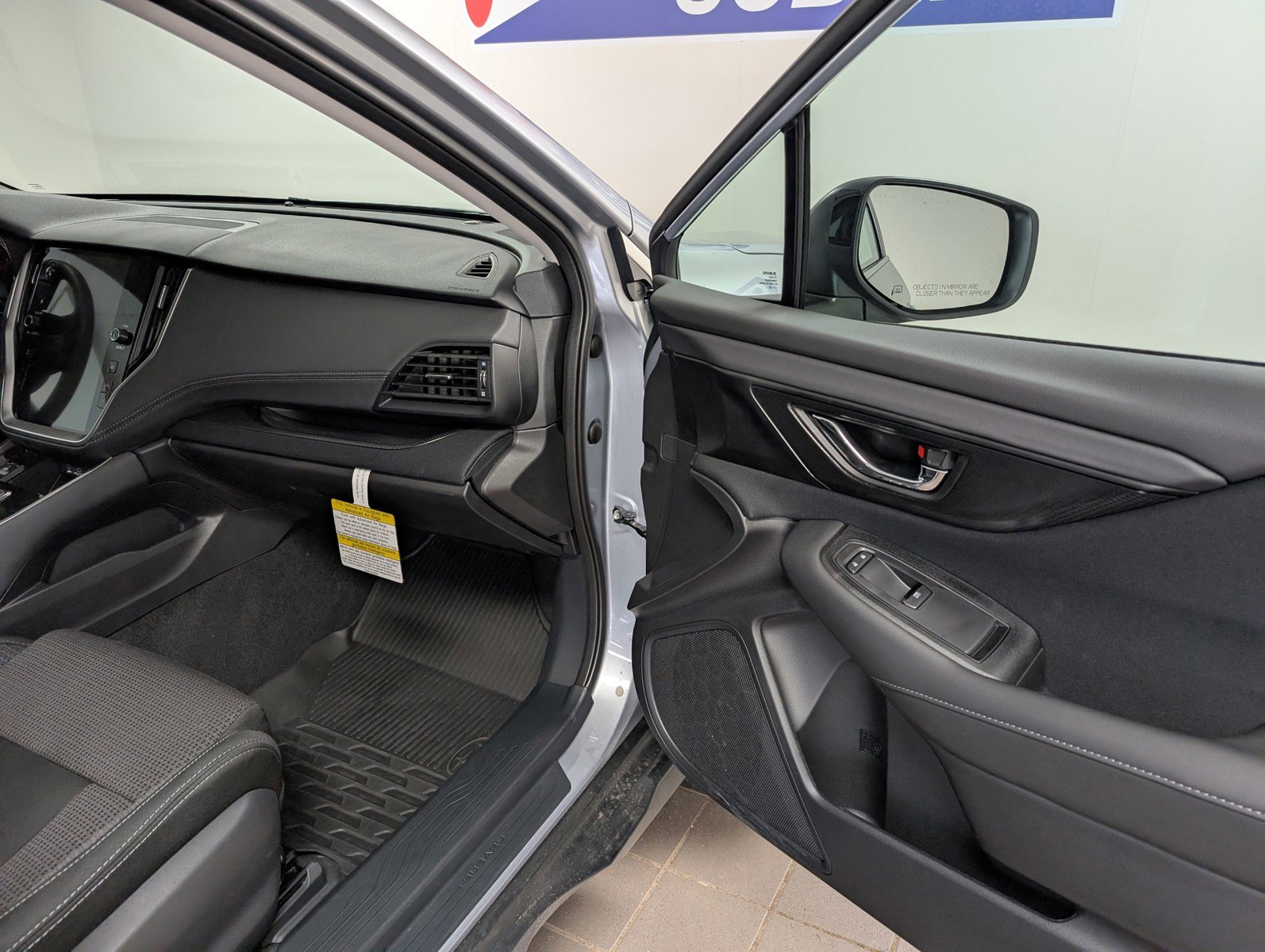 Certified 2025 Subaru Outback Premium image 30