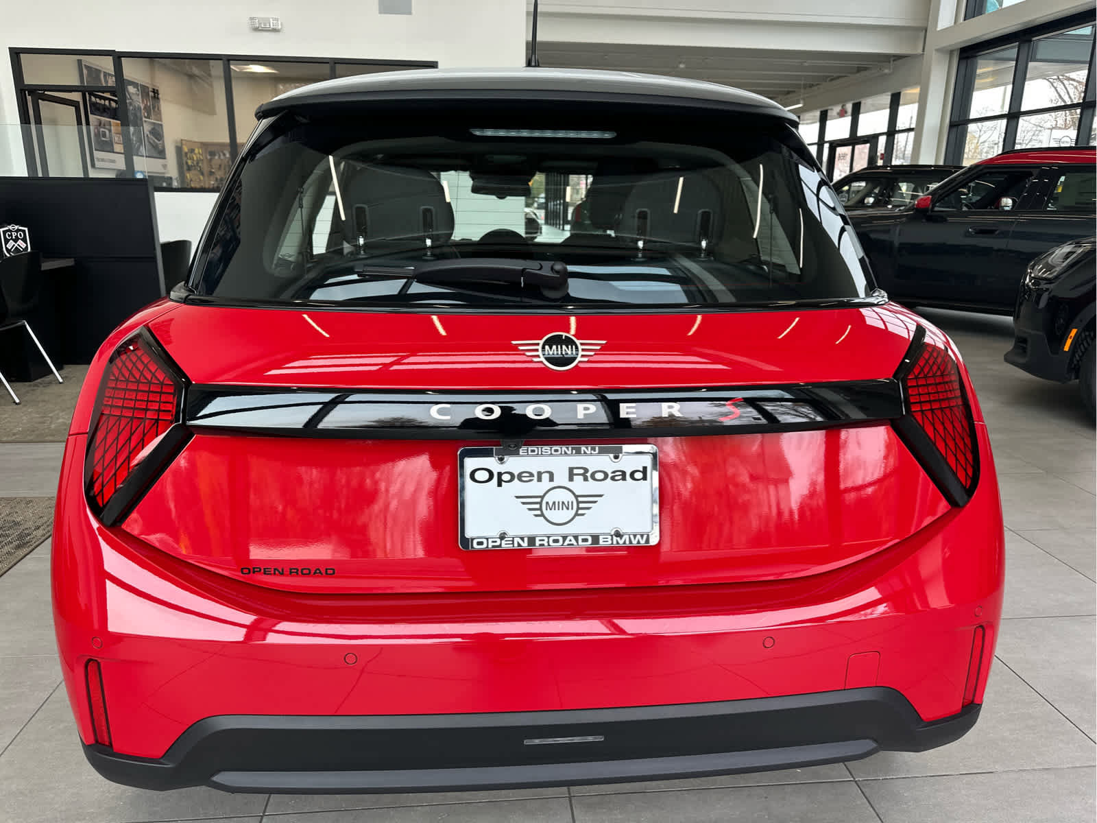 Certified 2025 MINI Cooper S image 9