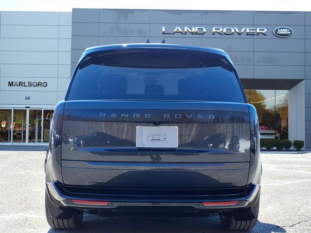 New 2026 Land Rover Range Rover SE image 7