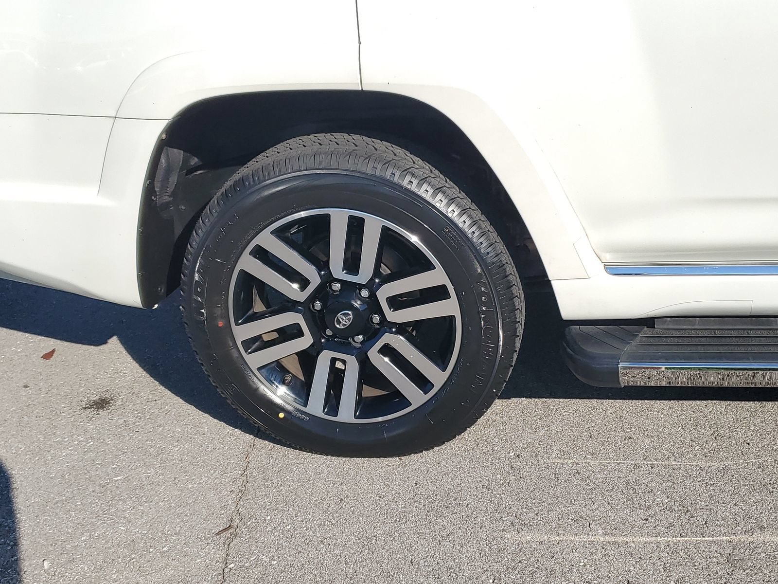 Certified 2021 Toyota 4Runner Limited RWD image 5