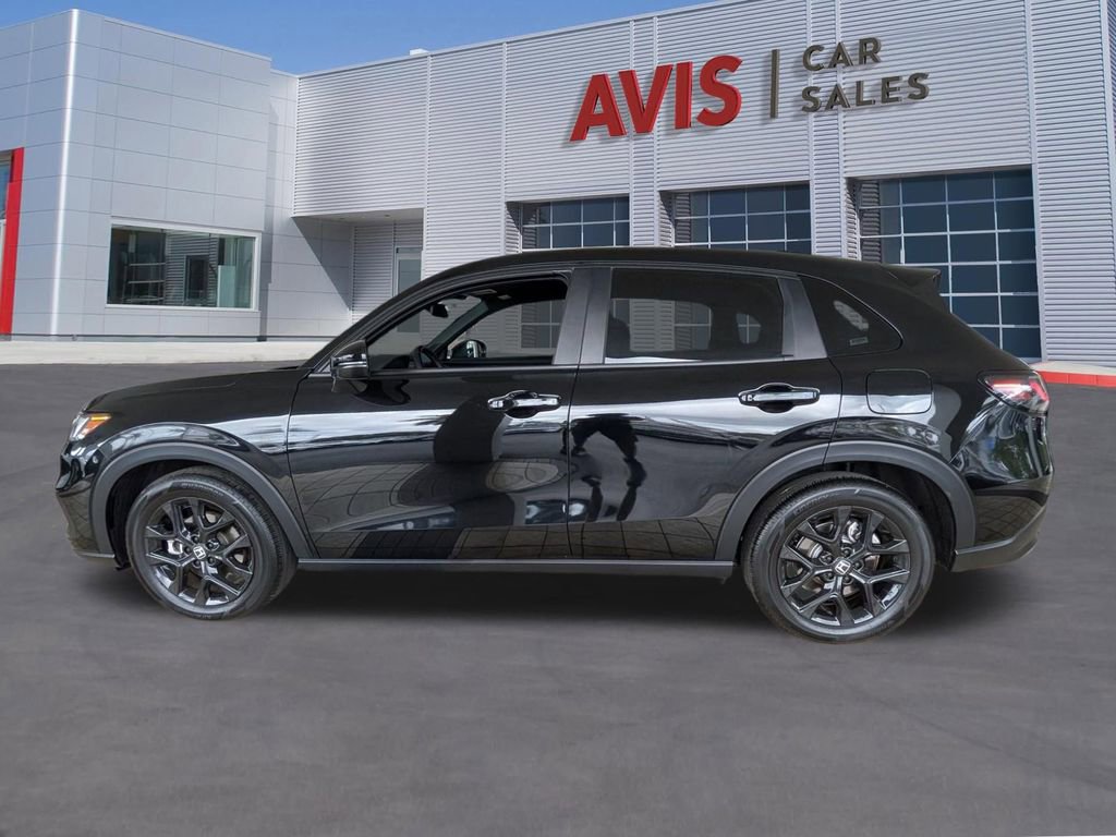 Used 2025 Honda HR-V Sport image 11
