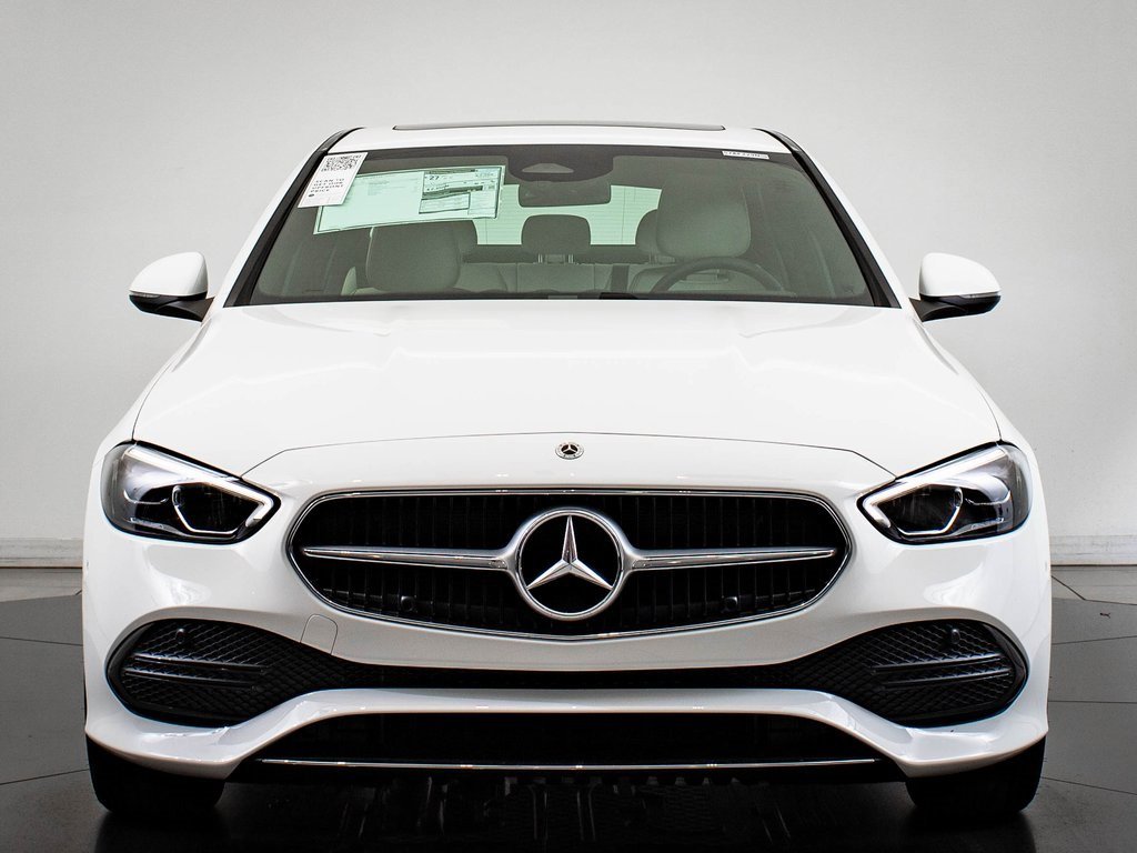 Used 2025 Mercedes-Benz C 300 4MATIC Sedan image 2