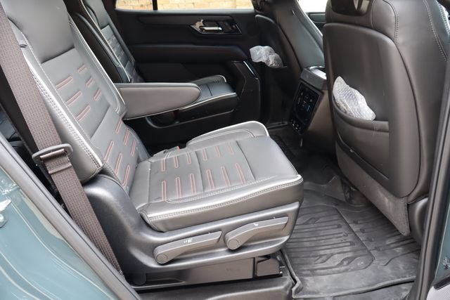 Used 2026 GMC Yukon AT4 Ultimate w/ LPO, Floor Liner Package AWD/4WD image 28