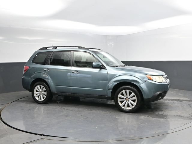 Used 2012 Subaru Forester 2.5X Premium AWD/4WD image 3