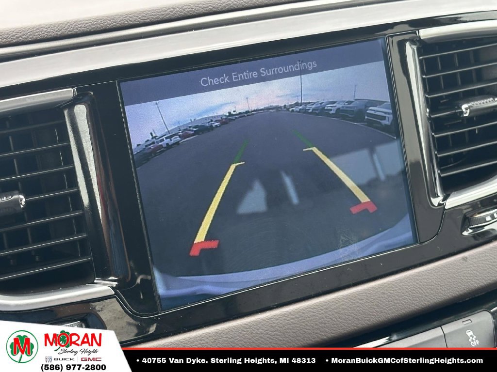 Used 2017 Chrysler Pacifica Touring-L Plus FWD image 25