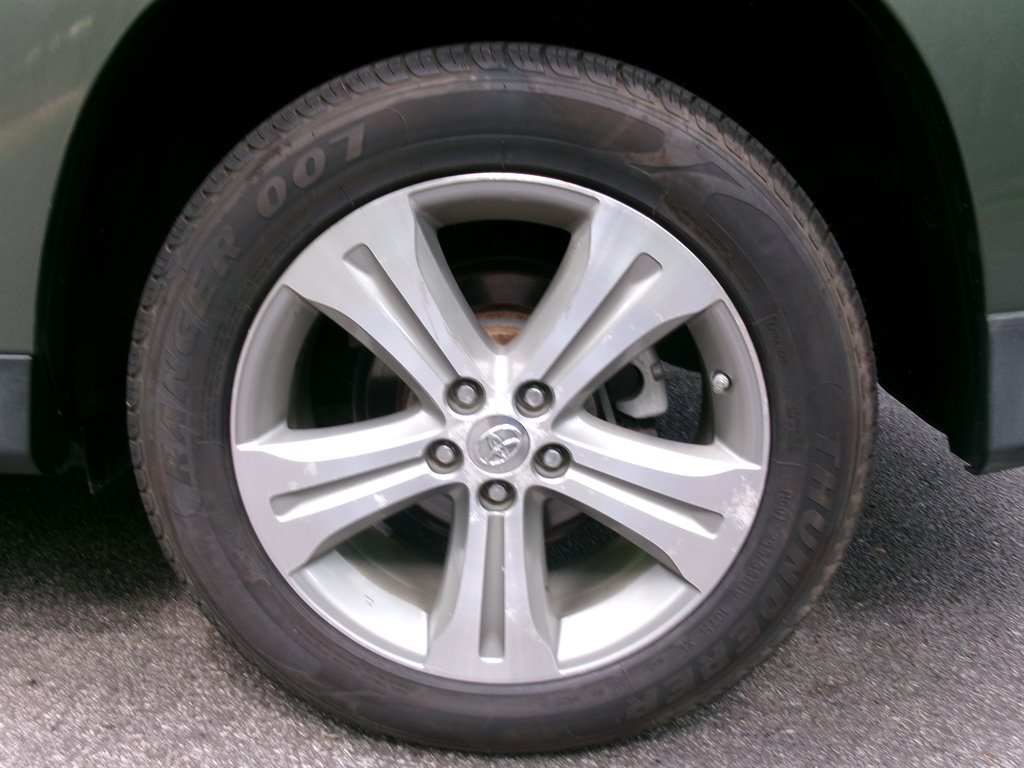 Used 2012 Toyota Highlander Limited w/ Tow Pkg FWD image 45