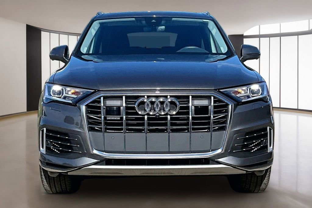 Used 2023 Audi Q7 3.0T Premium Plus AWD/4WD image 3