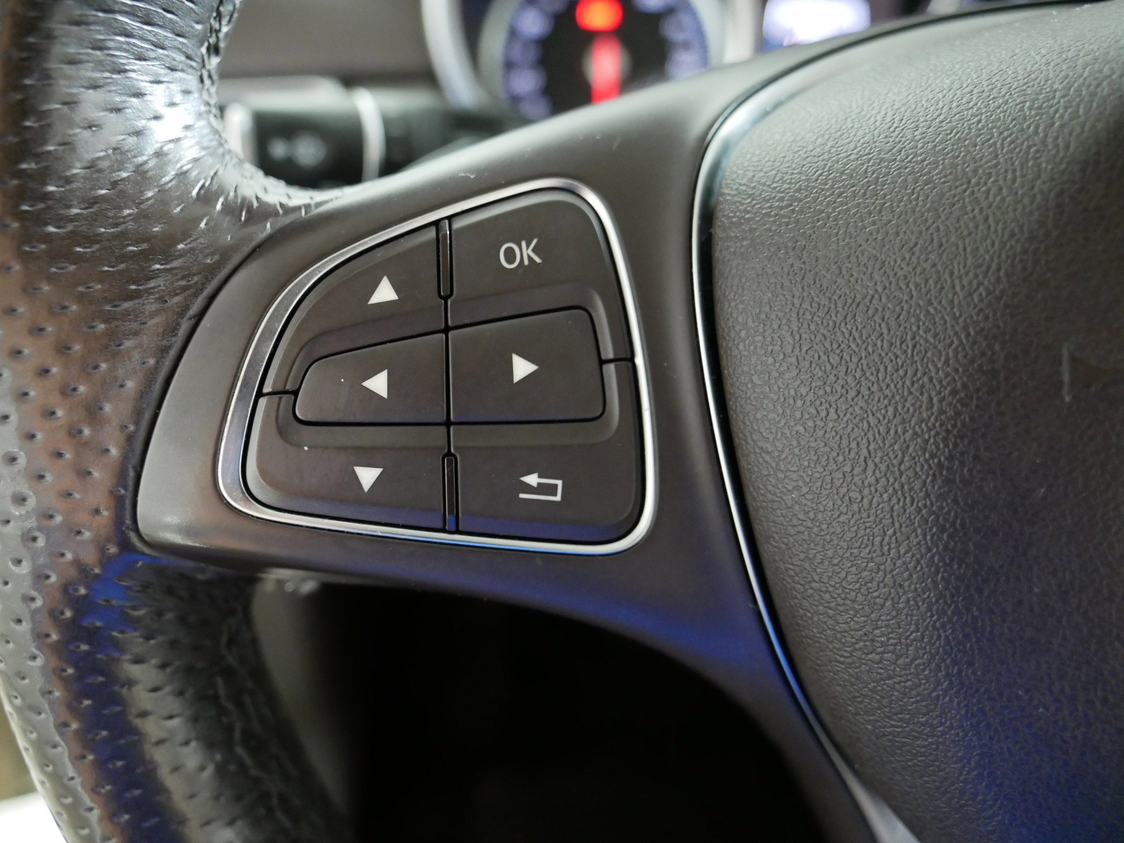 Used 2016 Mercedes-Benz GLE 350 4MATIC image 27