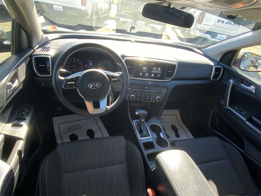 Used 2021 Kia Sportage LX image 17