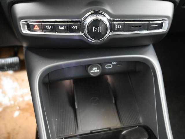 New 2026 Volvo XC40 B5 Ultra w/ Protection Package Premier AWD/4WD image 35