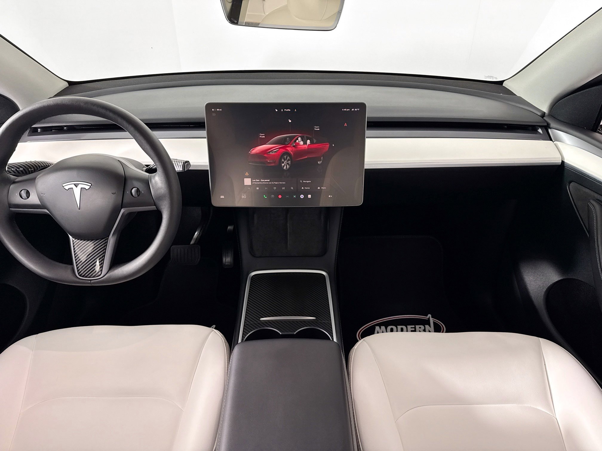 Used 2023 Tesla Model Y Long Range AWD/4WD image 26